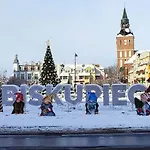 Nowoczesny Na Warmii I Mazurach Z Garazem 아파트 비스쿠피크