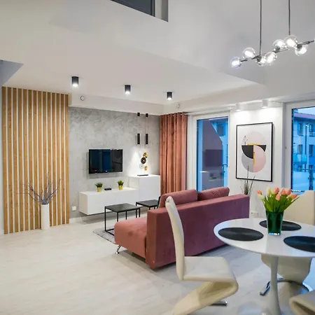 Nowoczesny Na Warmii I Mazurach Z Garazem