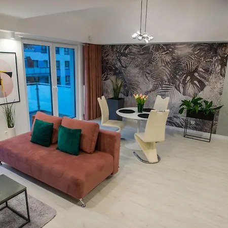 Nowoczesny Na Warmii I Mazurach Z Garazem * Biskupiec (Olsztyn)