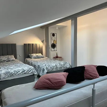 Nowoczesny Na Warmii I Mazurach Z Garazem Biskupiec (Olsztyn)